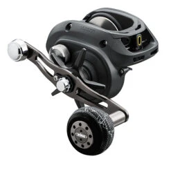 Daiwa Lexa Type-WN 400 Baitcasting Reels W/ Winn Grips