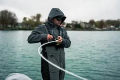 Abu Garcia Veritas Winch Baitcasting Rod -Cheap Fishing Store ABU CASTING ROD VERITAS PLX WINCH LIFESTYLE 2021 004