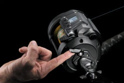 Daiwa Tanacom 1200 Power Assist Electric Dendoh Reel -Cheap Fishing Store Tanacom1200 free spool lever